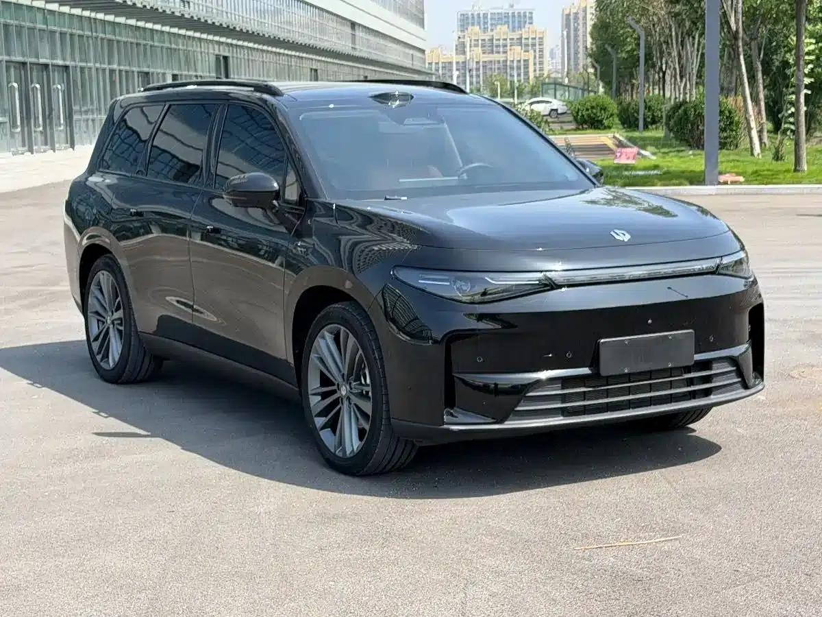 Leapmotor C16 2026 Extended Range, 280 LiDAR Smart Edition, 6-Seater — миниатюра 3