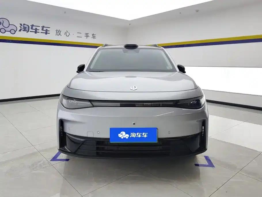 Leapmotor C16 2024 Range Extended 200 LiDAR Edition — миниатюра 2