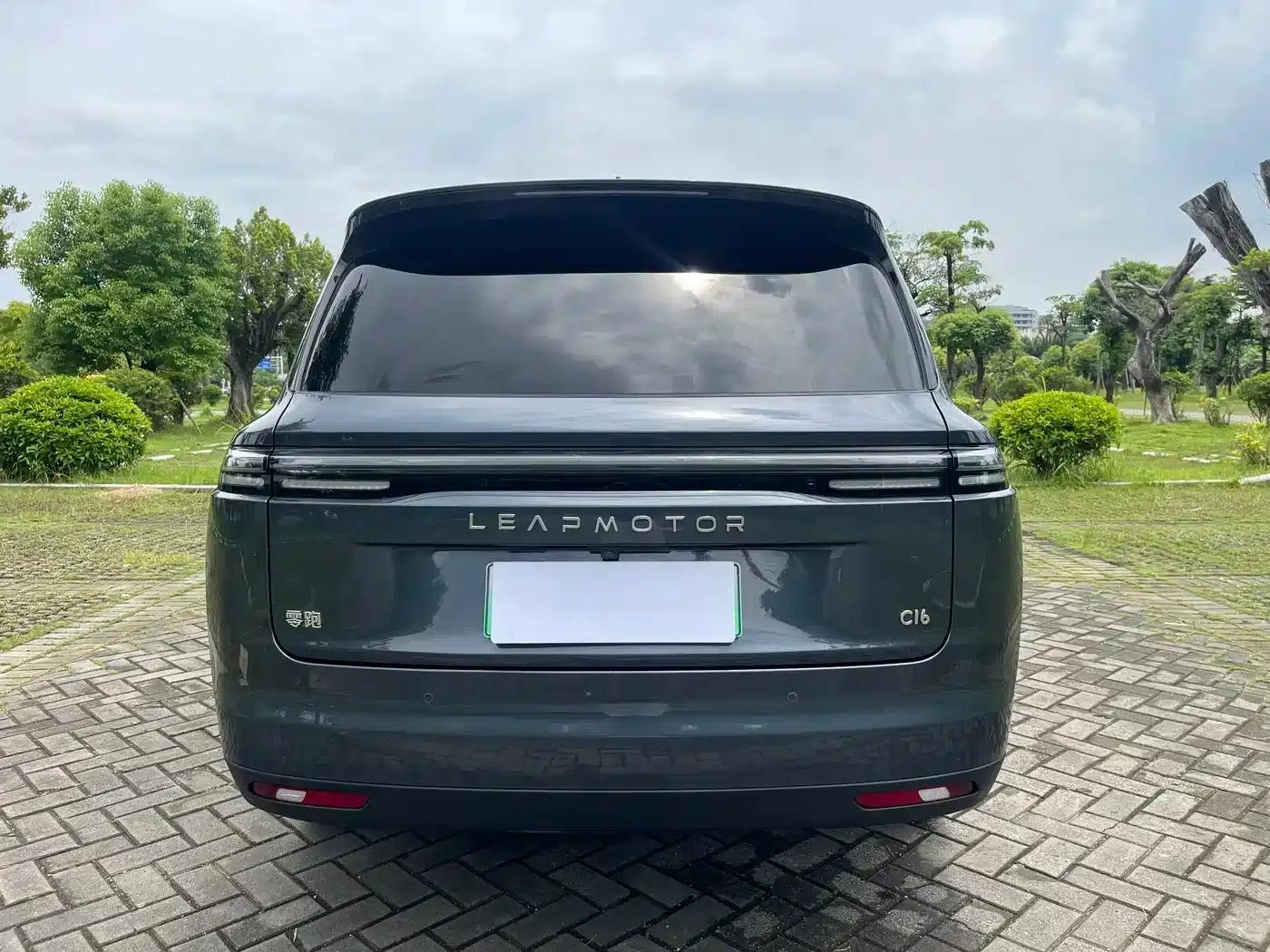Leapmotor C16 2024 Range Extended 200 Premium Edition — миниатюра 5