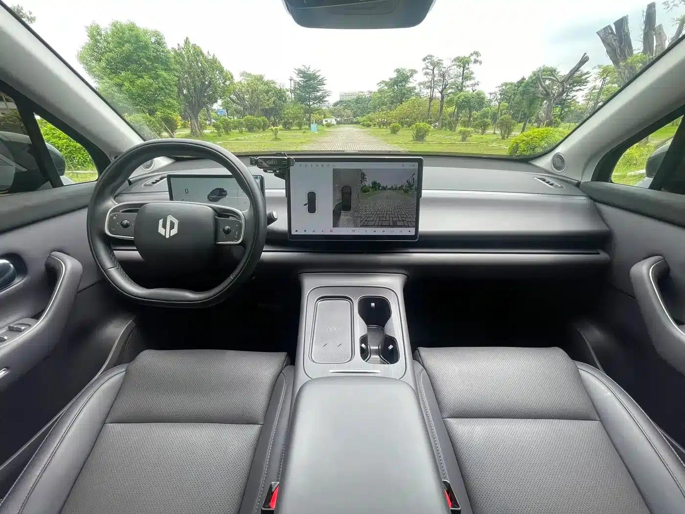 Leapmotor C16 2024 Range Extended 200 Premium Edition — миниатюра 10