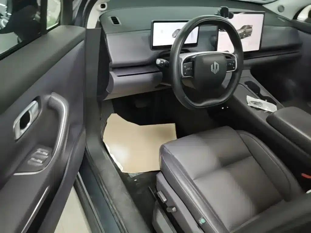 Leapmotor C16 2024 Pure Electric 520 Premium Edition — миниатюра 16