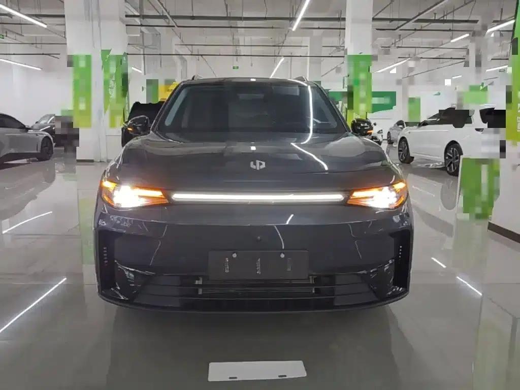 Leapmotor C16 2024 Pure Electric 520 Premium Edition — миниатюра 3