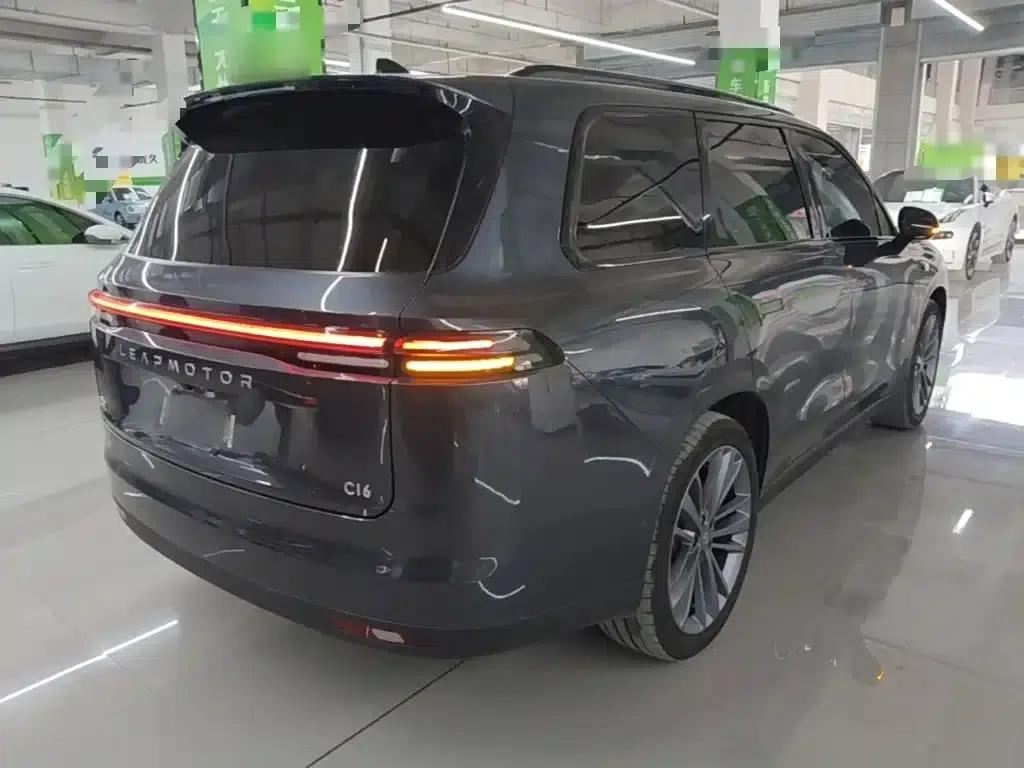 Leapmotor C16 2024 Pure Electric 520 Premium Edition — миниатюра 7