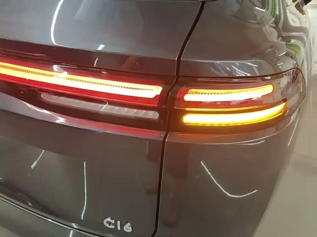 Leapmotor C16 2024 Pure Electric 520 Premium Edition — миниатюра 8