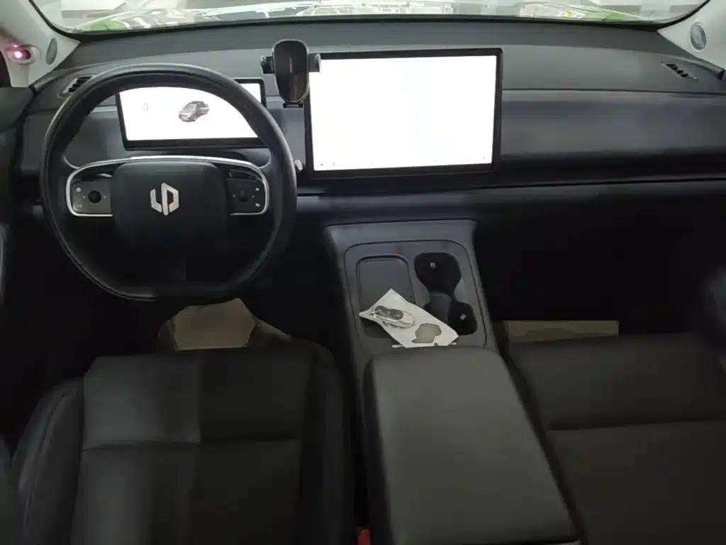Leapmotor C16 2024 Pure Electric 520 Premium Edition — миниатюра 10