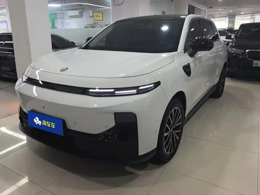 Leapmotor B10 2025 Model 510 Enjoy Edition — миниатюра 1