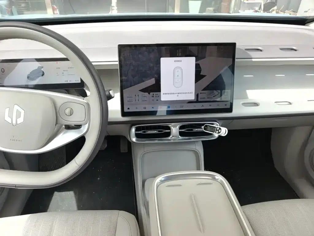 Leapmotor B10 2025 Model 510 LiDAR Edition — миниатюра 13