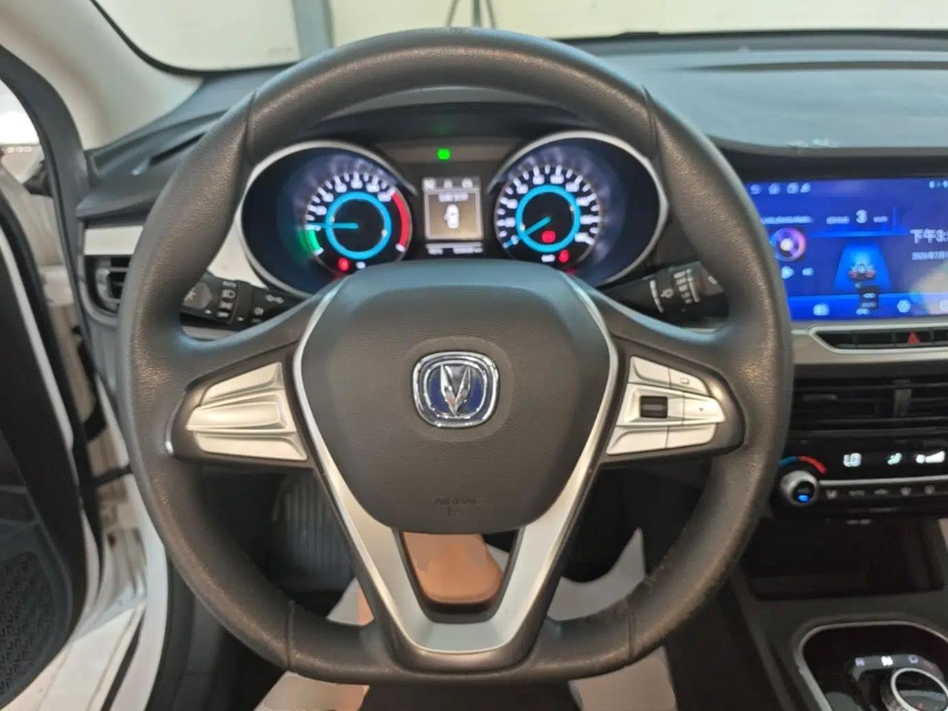 CHANGAN Eado New Energy 2022 EV460 Smart Ride-Hailing Edition – Lithium Iron Phosphate — миниатюра 18