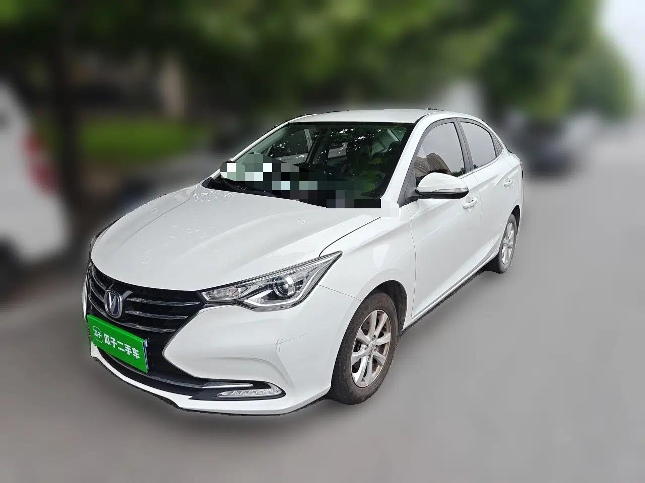 CHANGAN Alsvin 2018 1.5L DCT Luxury Model China V Standard — миниатюра 1