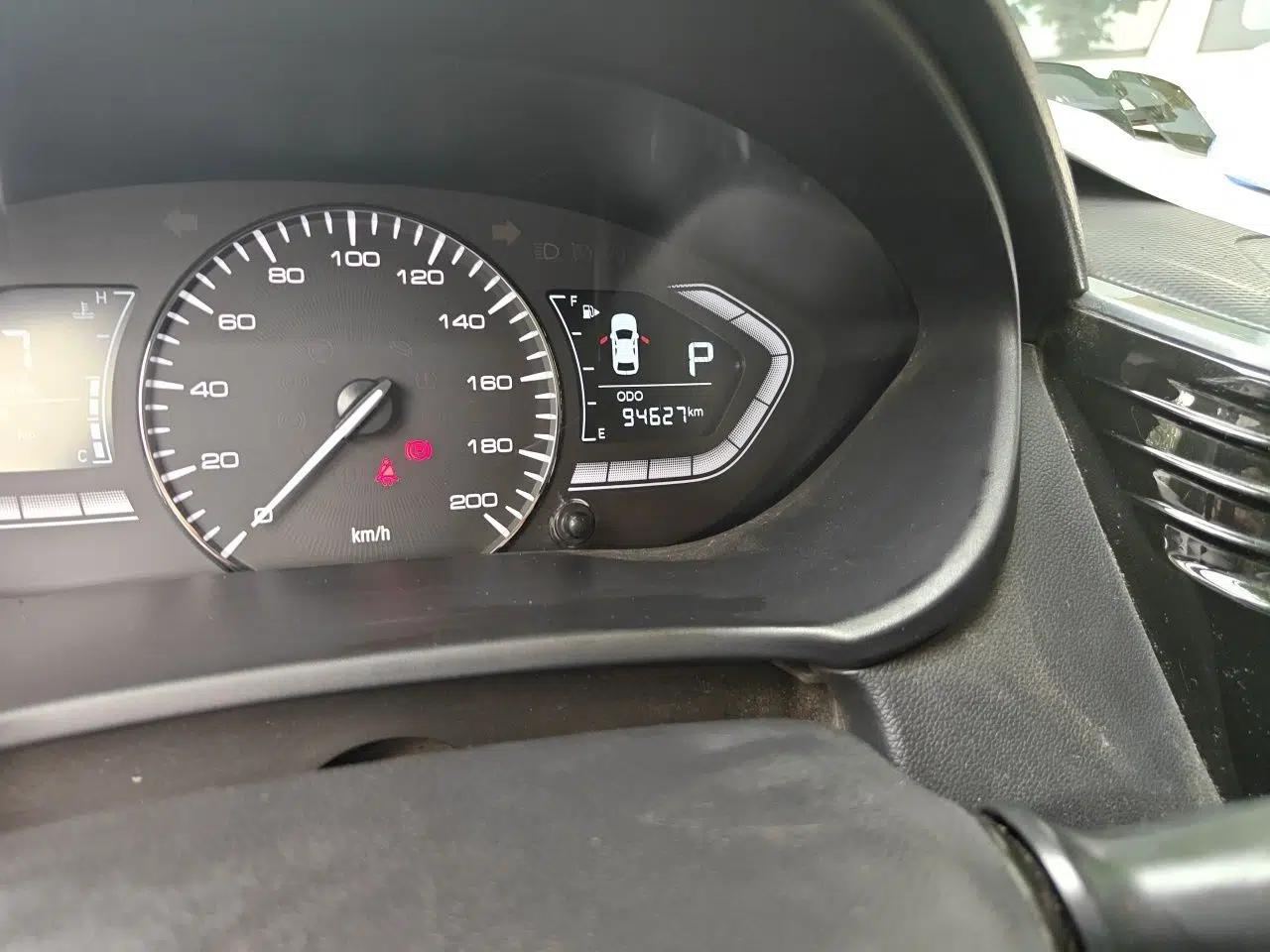 CHANGAN Alsvin 2018 1.5L DCT Luxury Model China V Standard — миниатюра 12