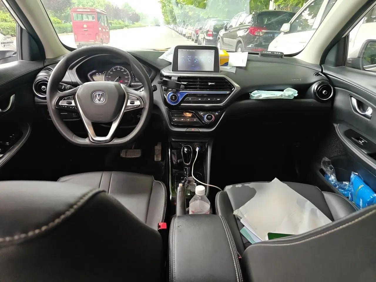 CHANGAN Alsvin 2018 1.5L DCT Luxury Model China V Standard — миниатюра 9
