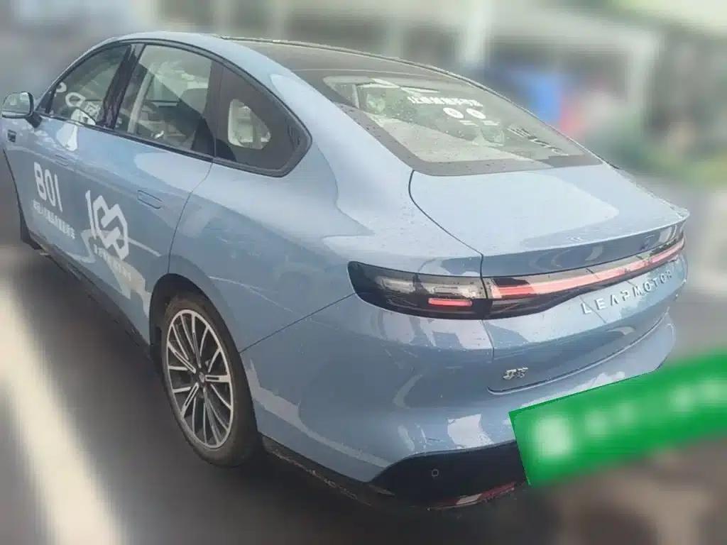 Leapmotor B01 2025 Model 550 LiDAR Edition — миниатюра 9