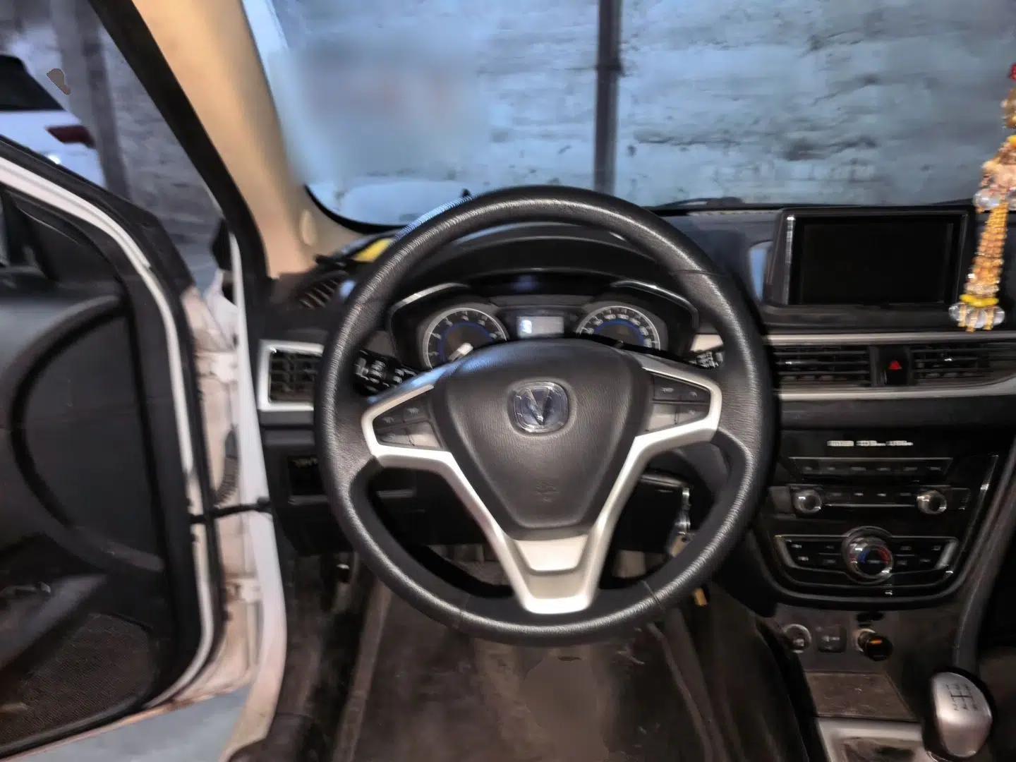 CHANGAN Alsvin V7 2015 1.6L Manual Enjoyment Model China V Standard — миниатюра 10