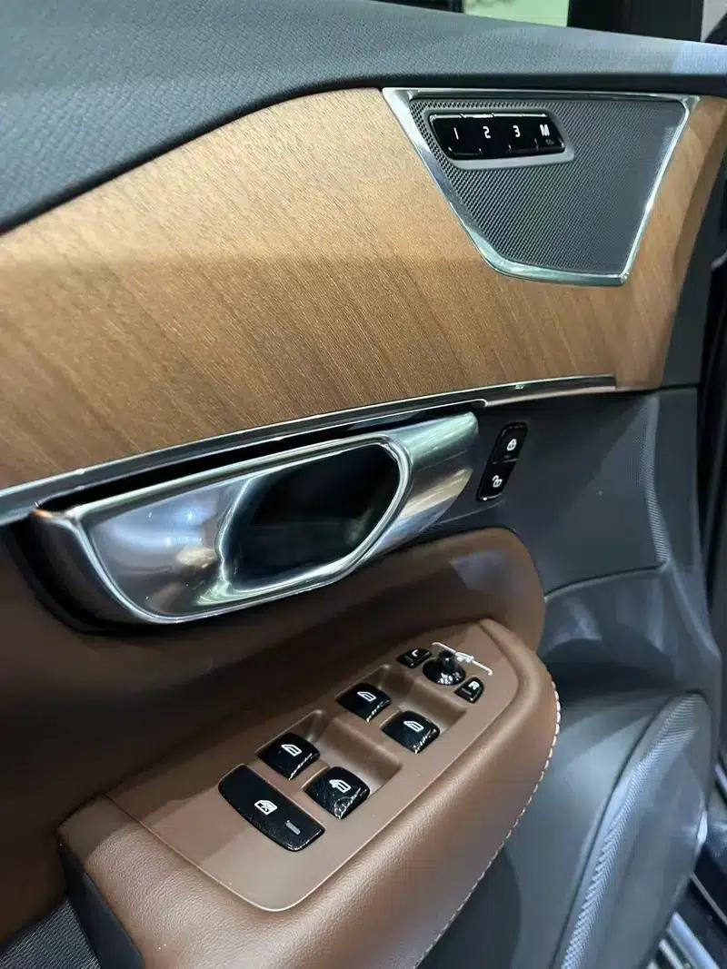 2025 Volvo XC90 B6 Inscription Luxury Edition 7-seater — миниатюра 14