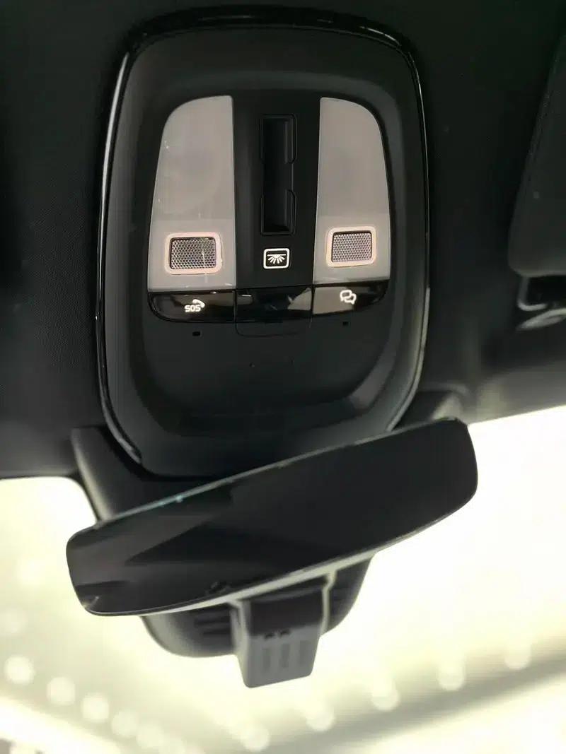 2025 Volvo XC90 B6 Inscription Luxury Edition 7-seater — миниатюра 6