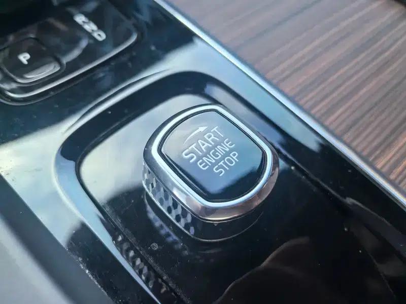 2022 Volvo S60 B4 Smart Luxury Edition — миниатюра 15