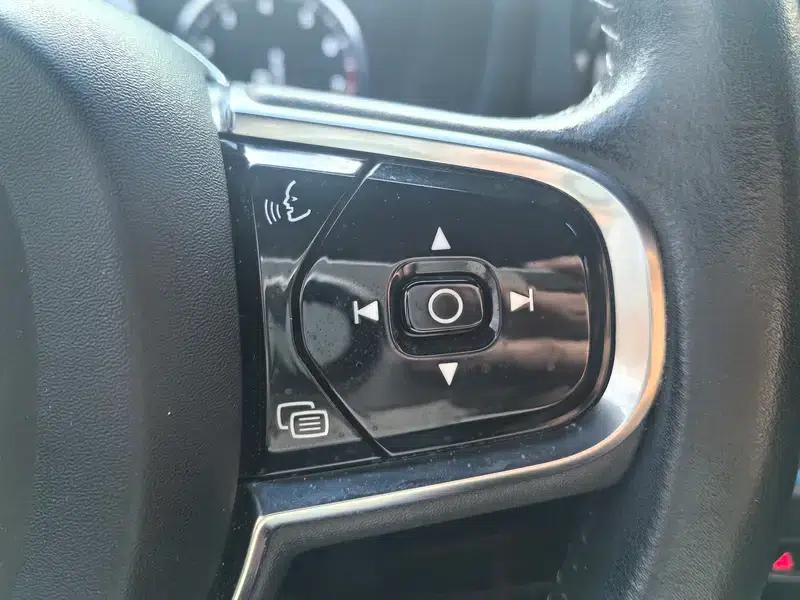 2022 Volvo S60 B4 Smart Luxury Edition — миниатюра 22