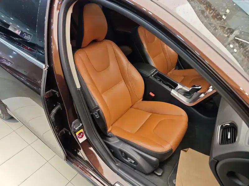 2017 Volvo S60L T4 Smart Edition — миниатюра 28