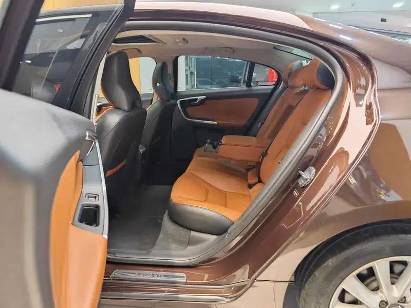 2017 Volvo S60L T4 Smart Edition — миниатюра 29