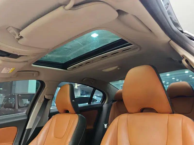 2017 Volvo S60L T4 Smart Edition — миниатюра 31