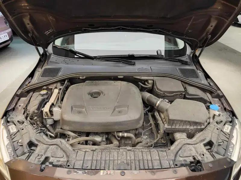 2017 Volvo S60L T4 Smart Edition — миниатюра 9