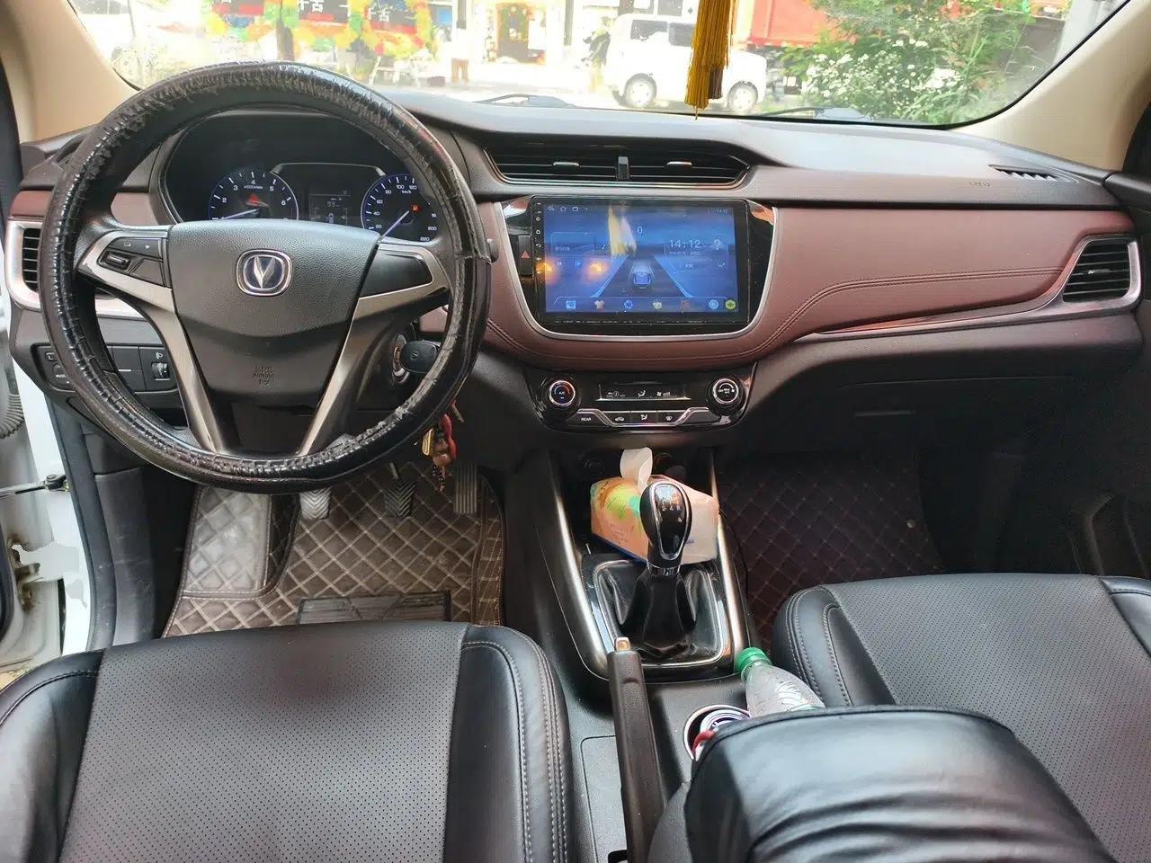 CHANGAN Lingxuan 2017 1.6L Manual Entry-Level Model — миниатюра 6