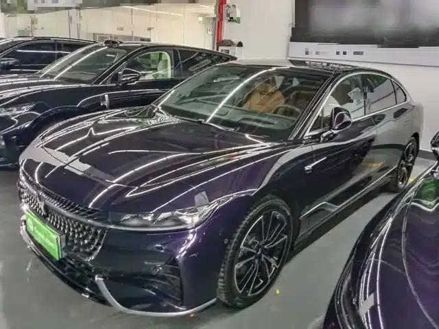 Voyah Chasing the Light 2024 PHEV AWD Long Range Flagship Edition