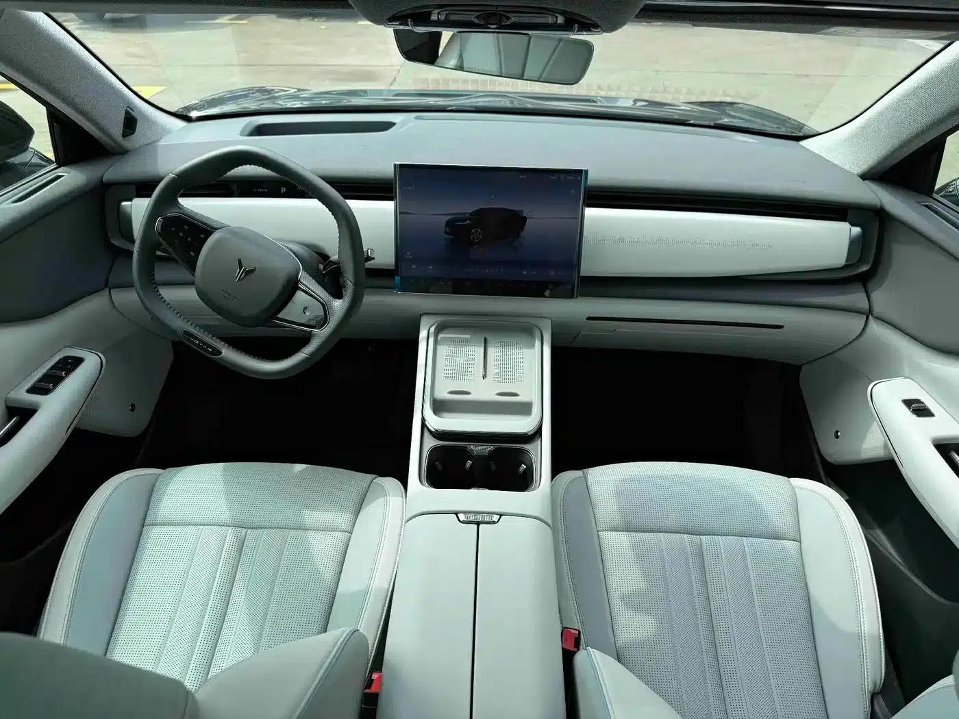 Voyah Smart Edition 2024 (Long Range) — миниатюра 6