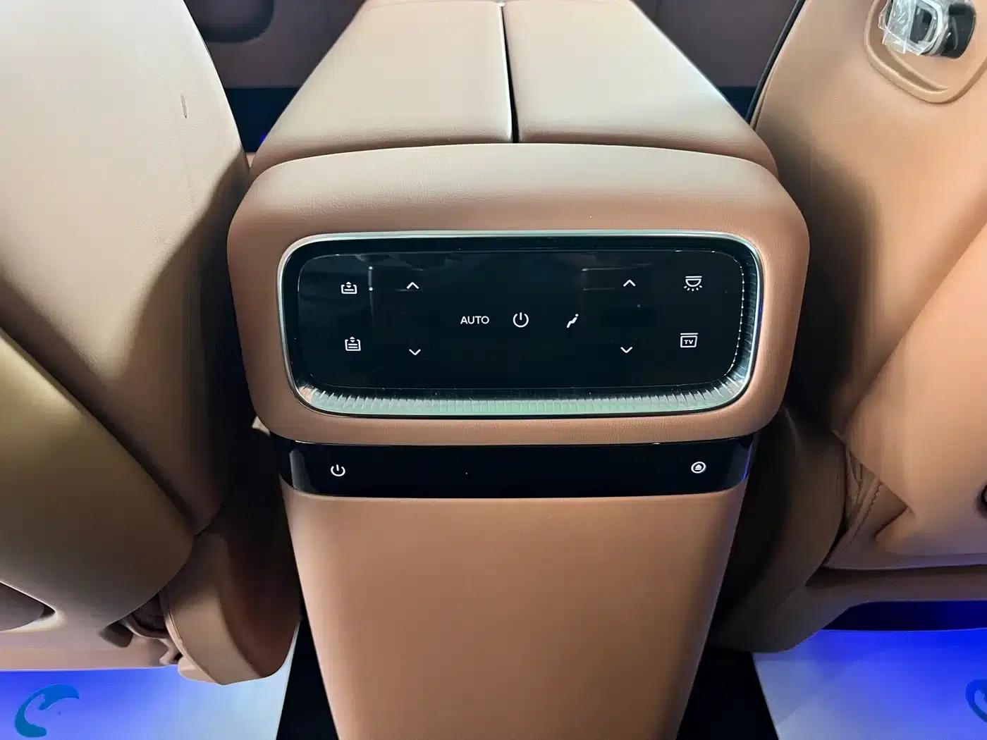 Voyah Taishan 2026 Max+ — миниатюра 26