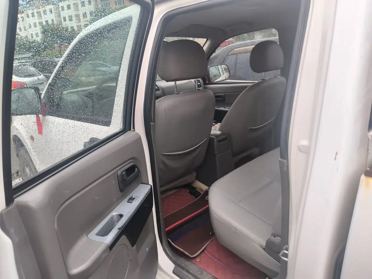 Great Wall Wingle 5 2011 2.2L Wealth Edition Two-Wheel Drive Big Double-Cab GW491QE — миниатюра 17