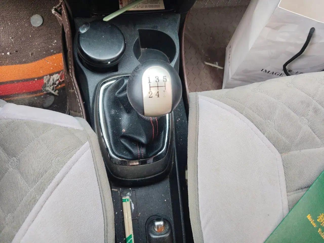 Great Wall M4 2012 1.5L Manual Luxury Version — миниатюра 14