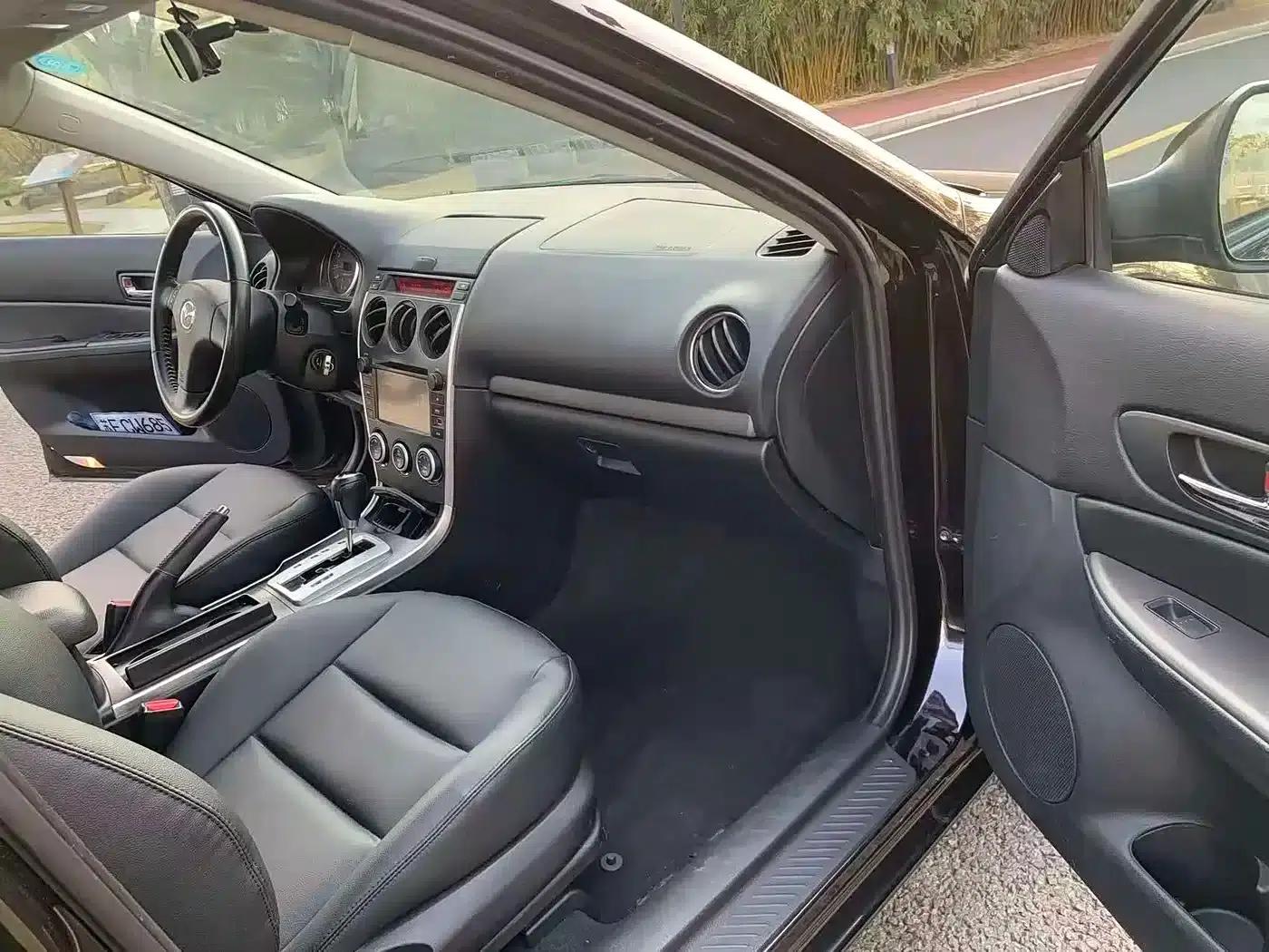 Mazda 6 2011 2.0L Automatic Luxury — миниатюра 13