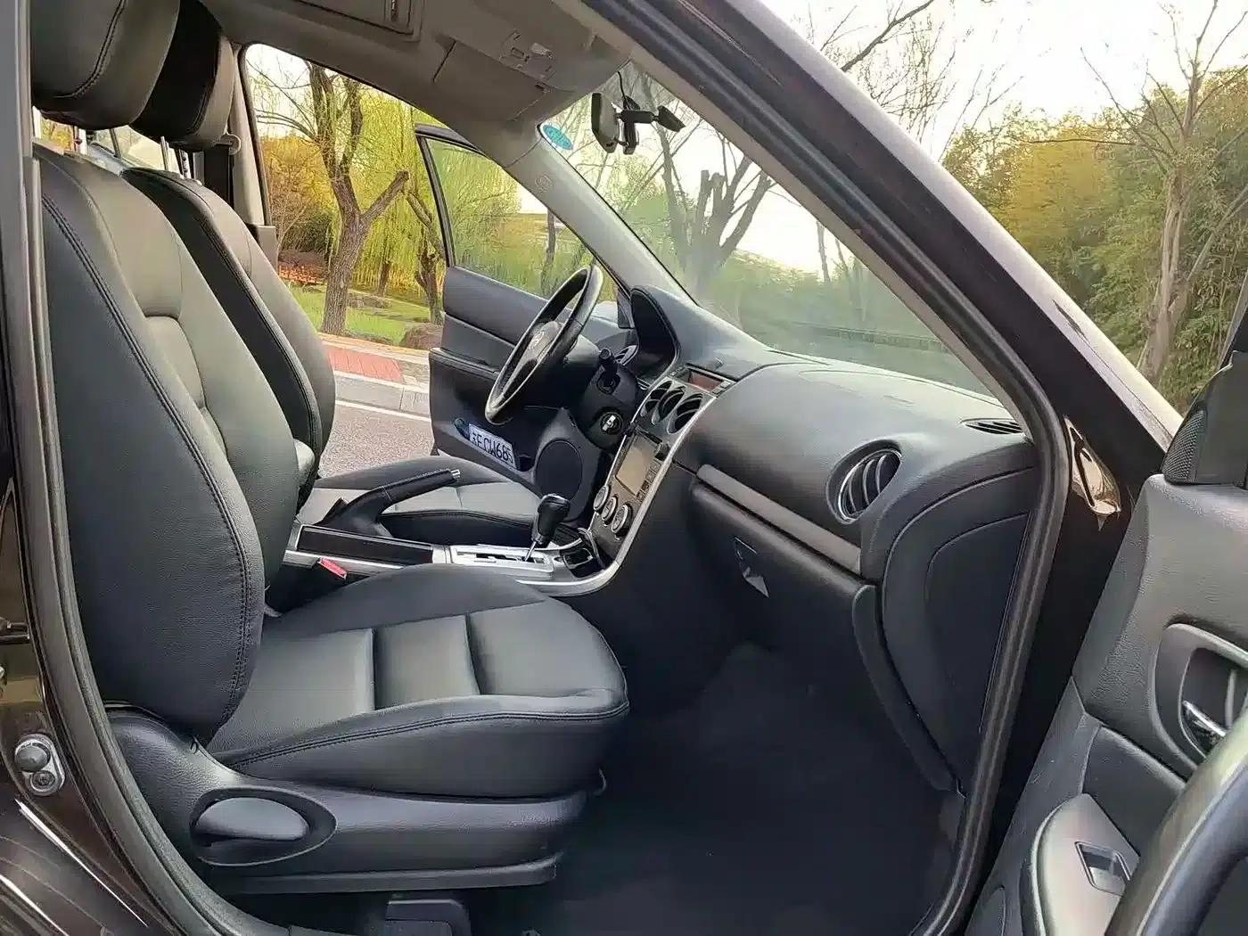 Mazda 6 2011 2.0L Automatic Luxury — миниатюра 17