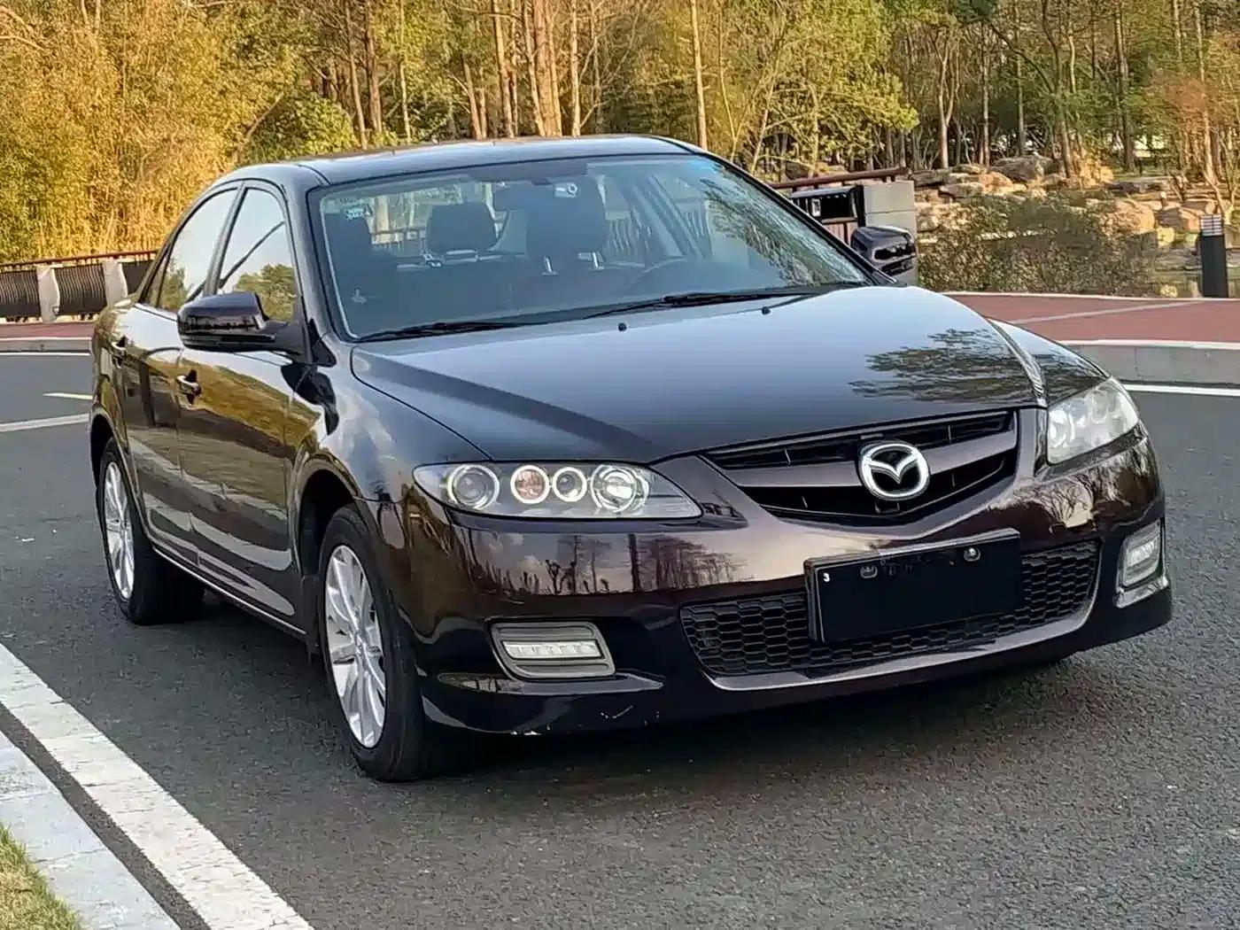 Mazda 6 2011 2.0L Automatic Luxury — миниатюра 3