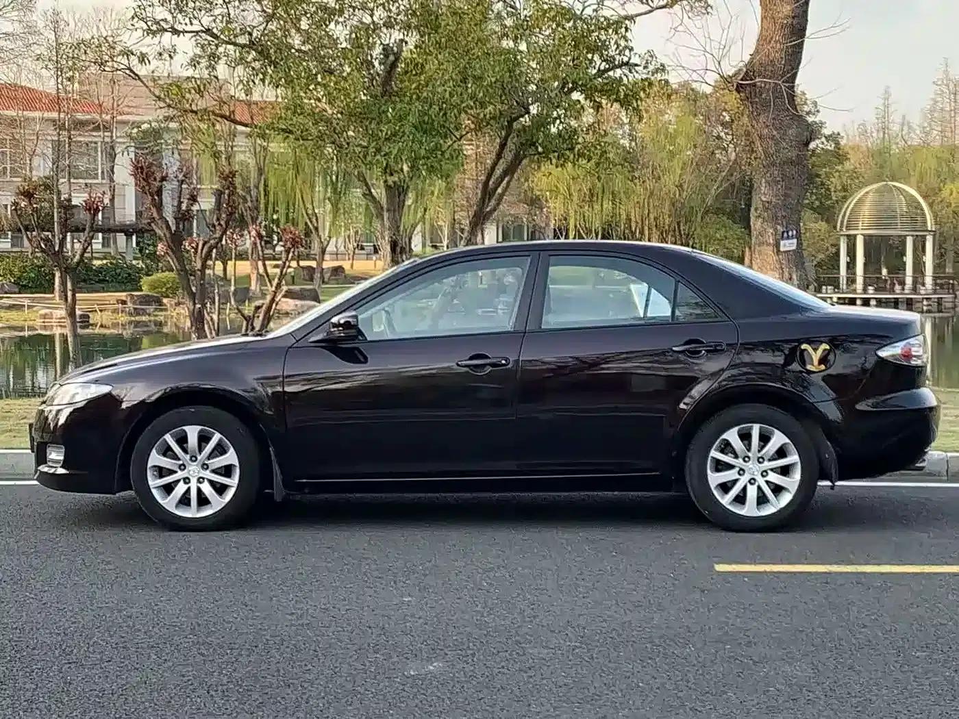 Mazda 6 2011 2.0L Automatic Luxury — миниатюра 6