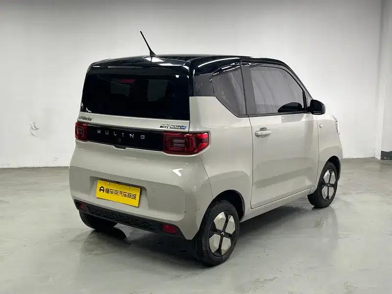 Wuling Hongguang MINIEV 2022 Macaron Premium Edition (Lithium Iron Phosphate) — миниатюра 7