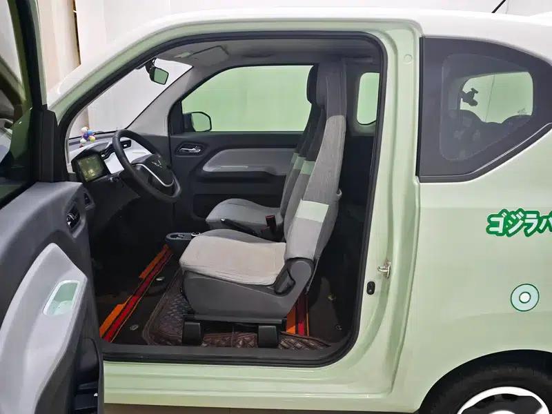 Wuling Hongguang MINIEV 2021 Macaron Fashion Edition (Lithium Iron Phosphate) — миниатюра 17