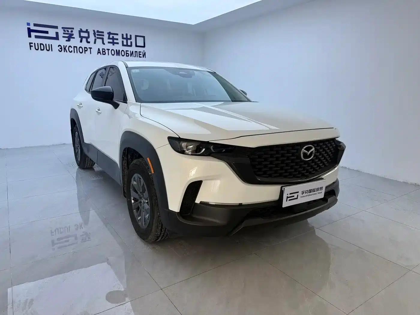 Mazda CX-50 2023 2.0L Driving Edition — миниатюра 3
