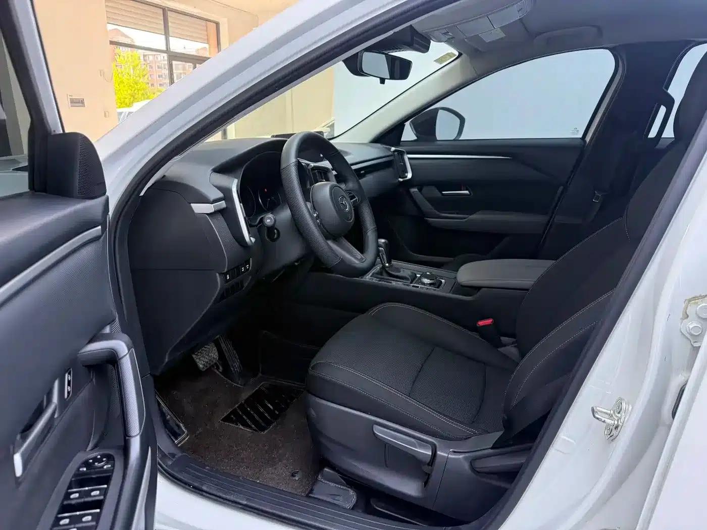 Mazda CX-50 2023 2.0L Driving Edition — миниатюра 7