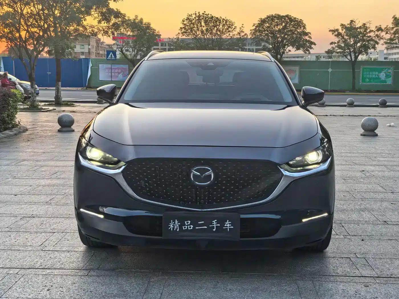 Mazda CX-30 2021 2.0L Automatic Premium Edition — миниатюра 2