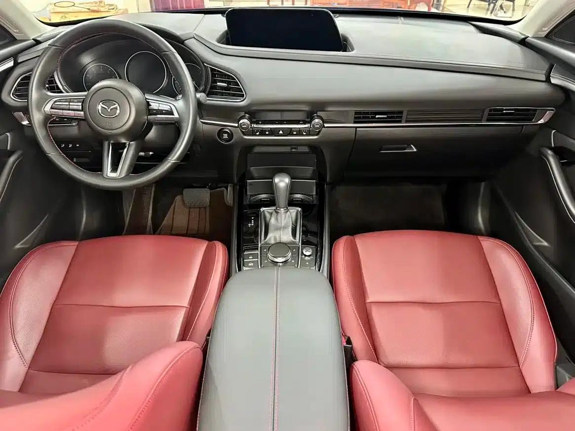 Mazda CX-30 2022 2.0L Automatic Premium Edition — миниатюра 15