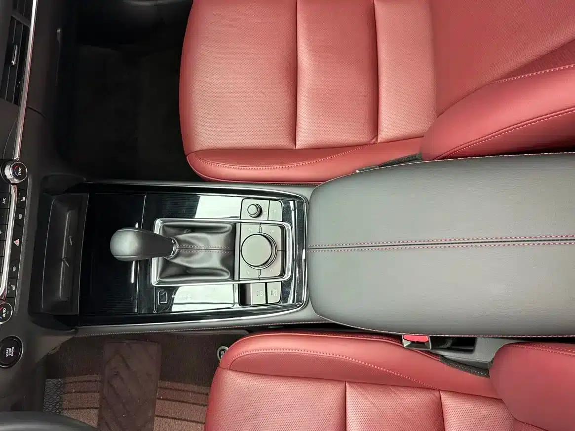Mazda CX-30 2022 2.0L Automatic Premium Edition — миниатюра 21
