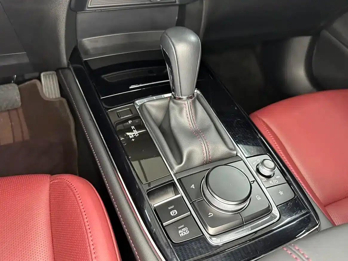 Mazda CX-30 2022 2.0L Automatic Premium Edition — миниатюра 22