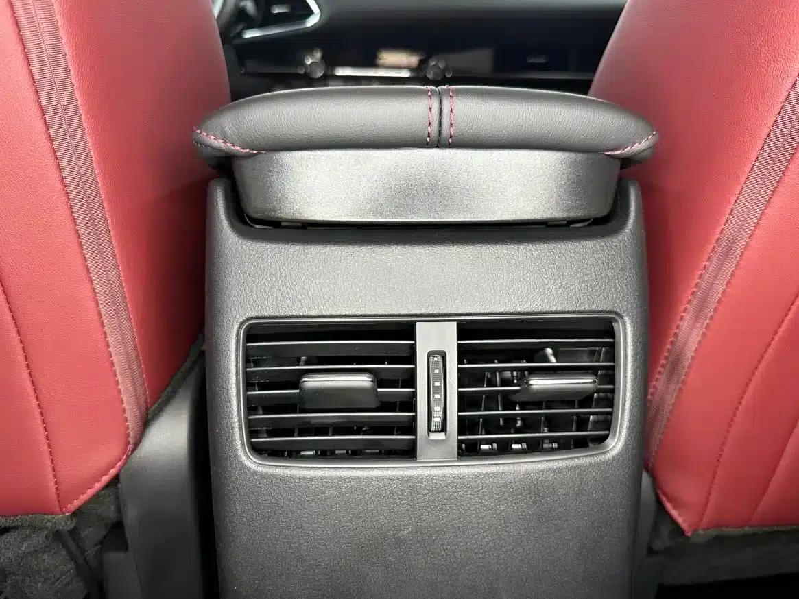Mazda CX-30 2022 2.0L Automatic Premium Edition — миниатюра 27