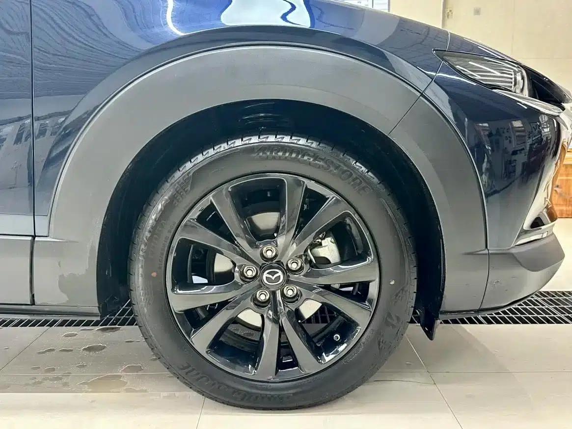 Mazda CX-30 2022 2.0L Automatic Premium Edition — миниатюра 8