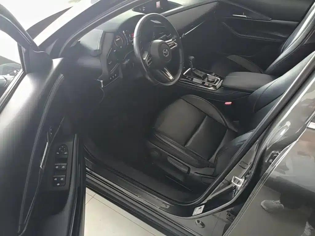 Mazda CX-30 2020 2.0L Automatic Elegance Edition — миниатюра 16