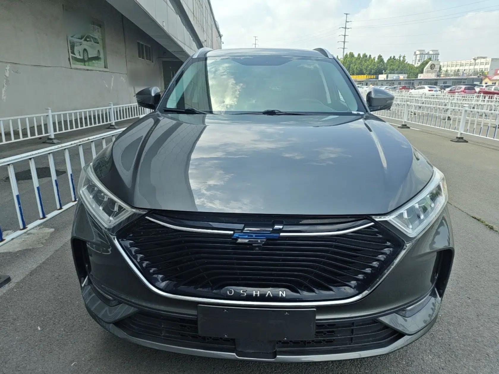 CHANGAN OSHAN X7 2021 1.5T Automatic Luxury Model — миниатюра 2