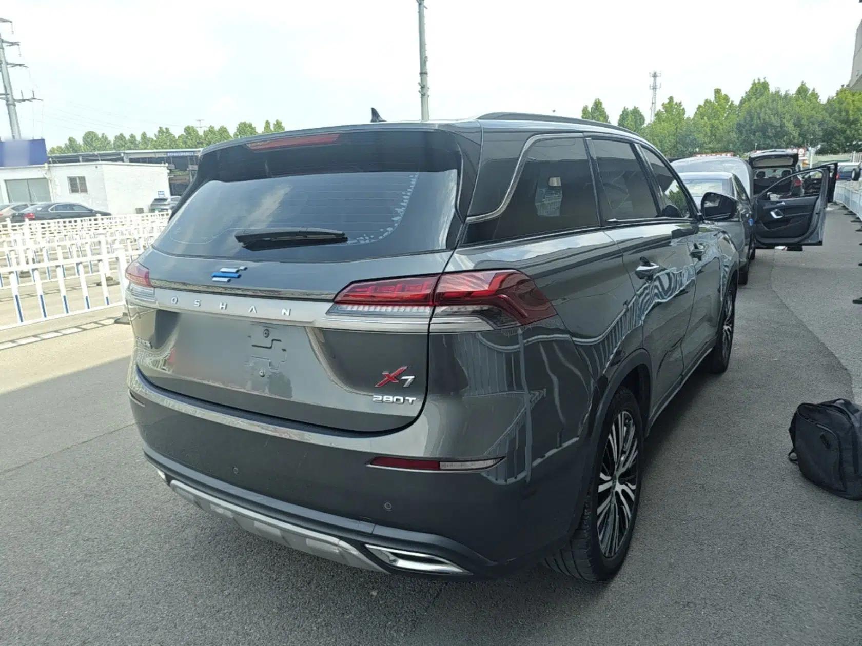 CHANGAN OSHAN X7 2021 1.5T Automatic Luxury Model — миниатюра 6