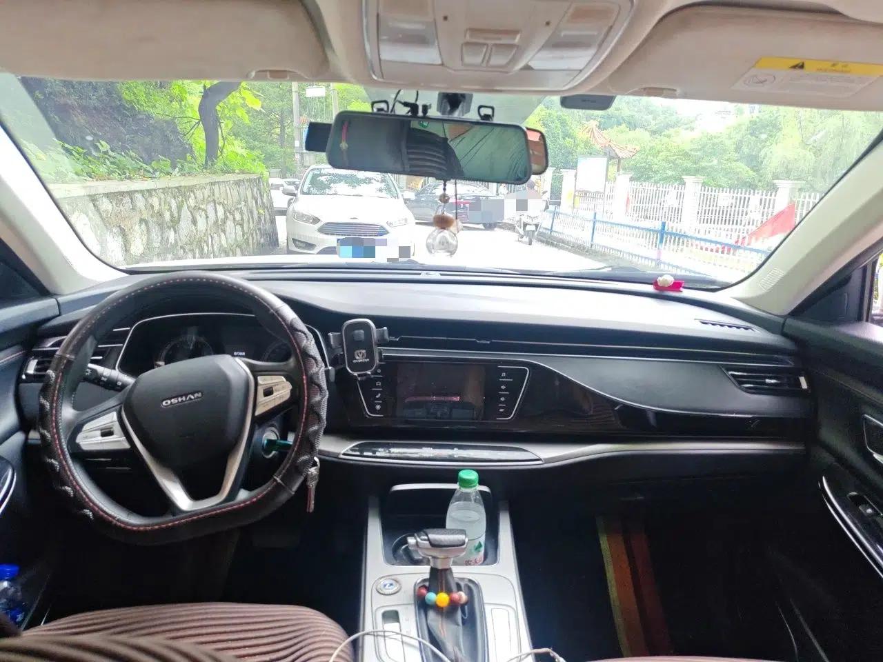 CHANGAN OSHAN X7 2020 1.5T Automatic Elite Edition — миниатюра 9