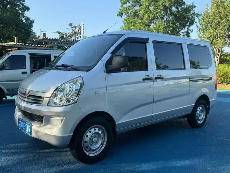 Wuling Rongguang 2021 1.2L S Standard Edition with Power Steering (5-seater) — миниатюра 1